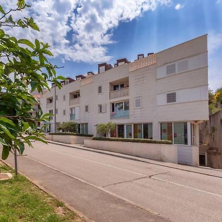 Stylish Two Bedroom Apartment&Garage Parking Place Ragusa Esterno foto