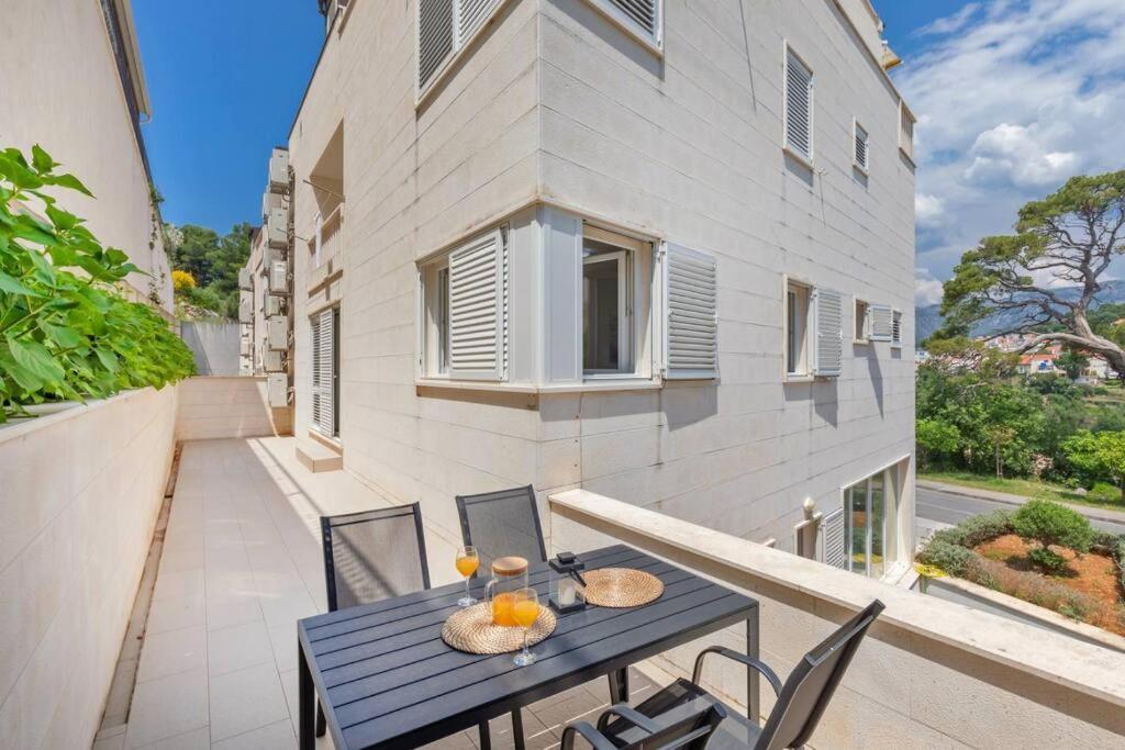 Stylish Two Bedroom Apartment&Garage Parking Place Ragusa Esterno foto